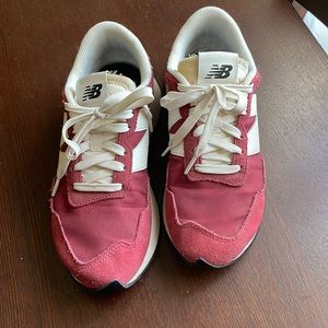 New balance 237 retro sneaker red women’s size 8.5